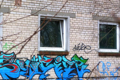 20251029202212-7aa0bbd3